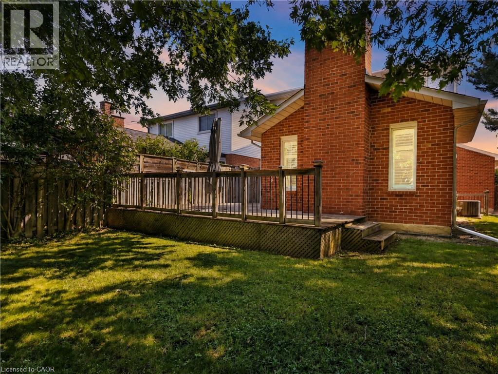2102 SALMA Crescent