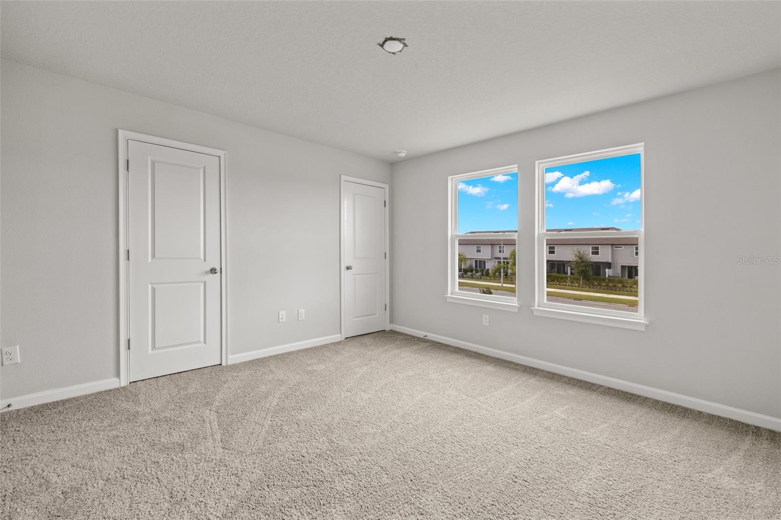 5489 BROOKLET WOODS DR