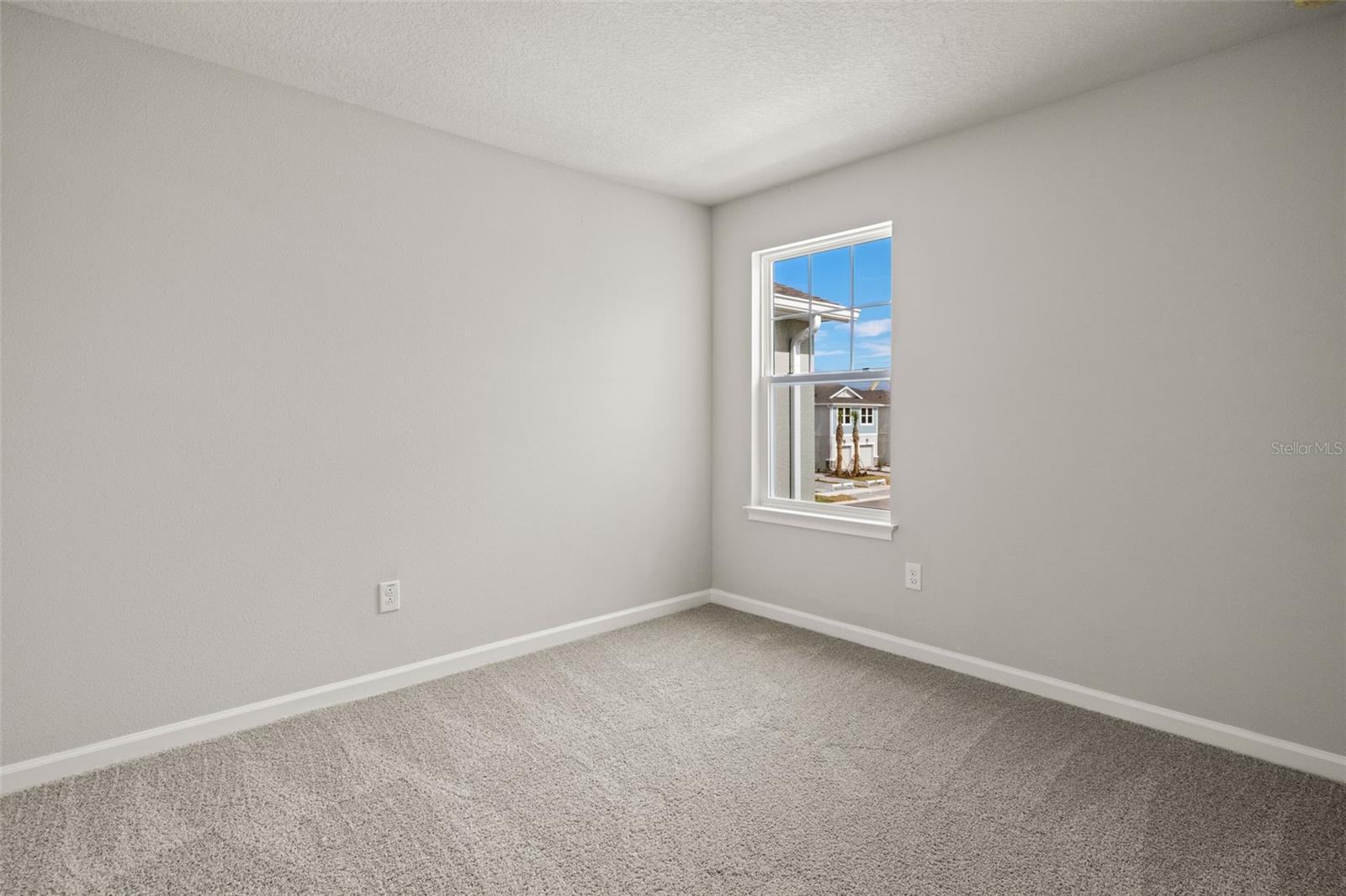 5489 BROOKLET WOODS DR