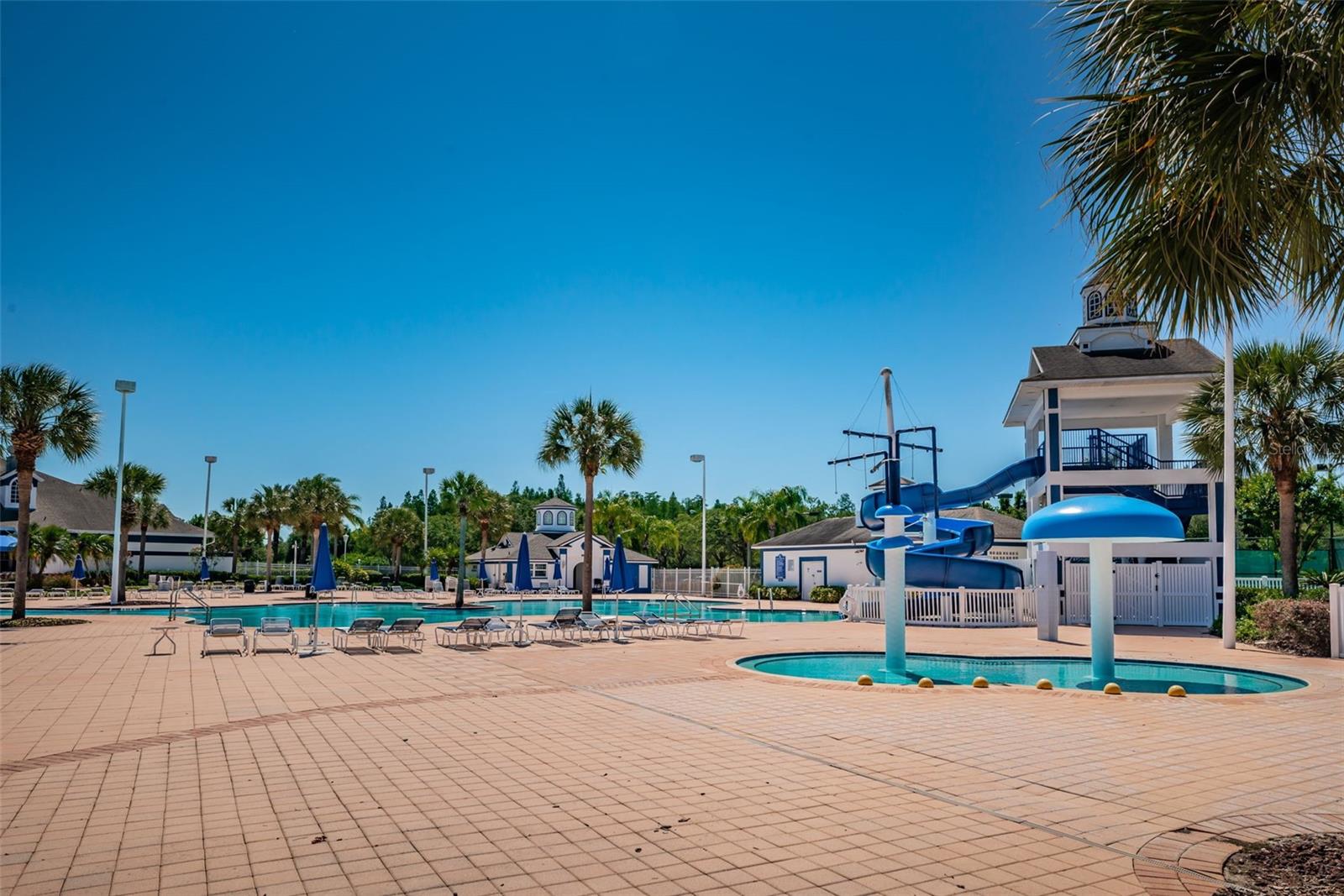 19022 FISHERMANS BEND DR