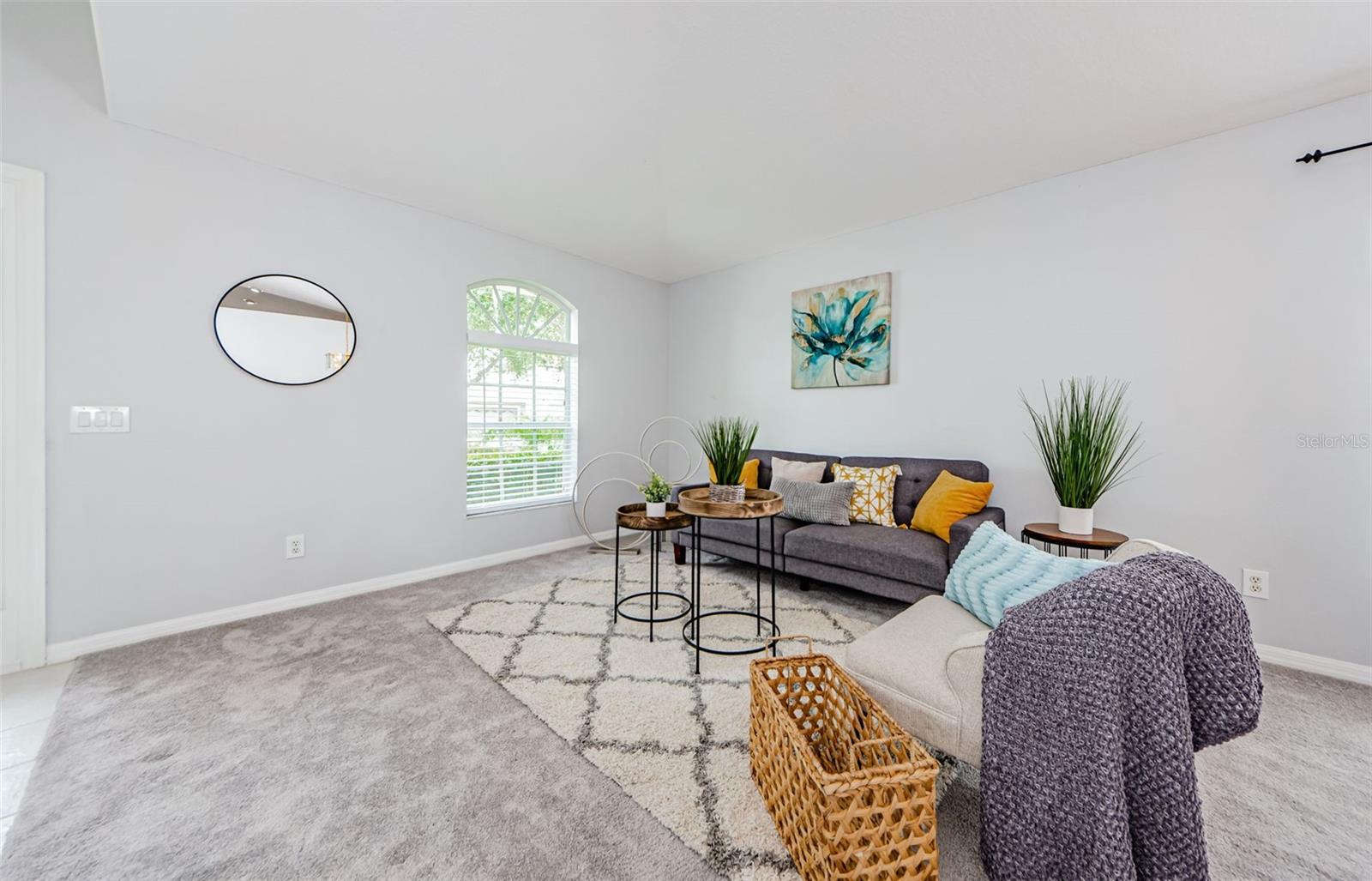 19022 FISHERMANS BEND DR