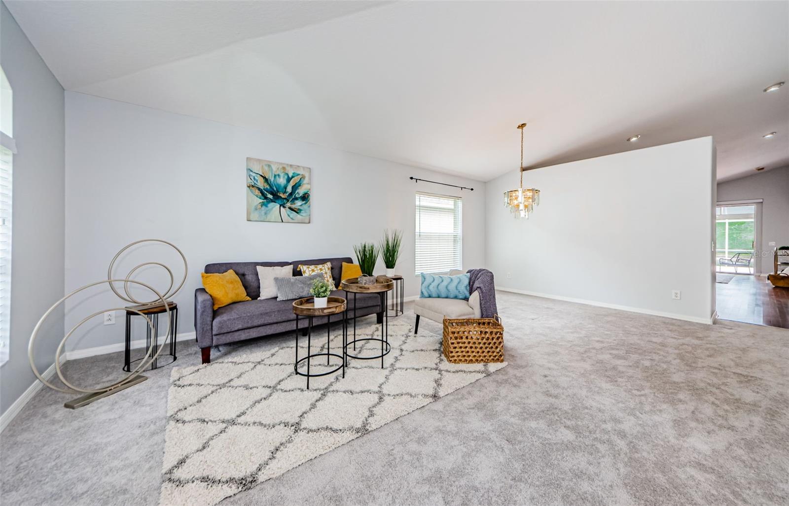 19022 FISHERMANS BEND DR