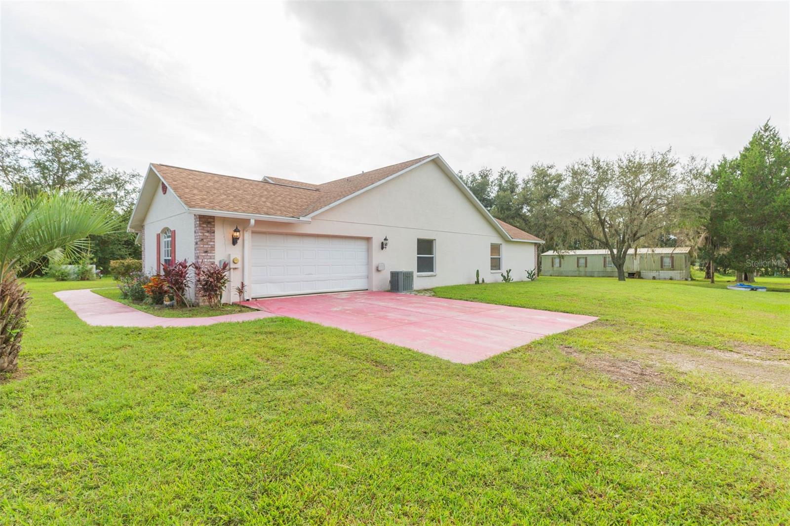 11038 HUCKELBY LN