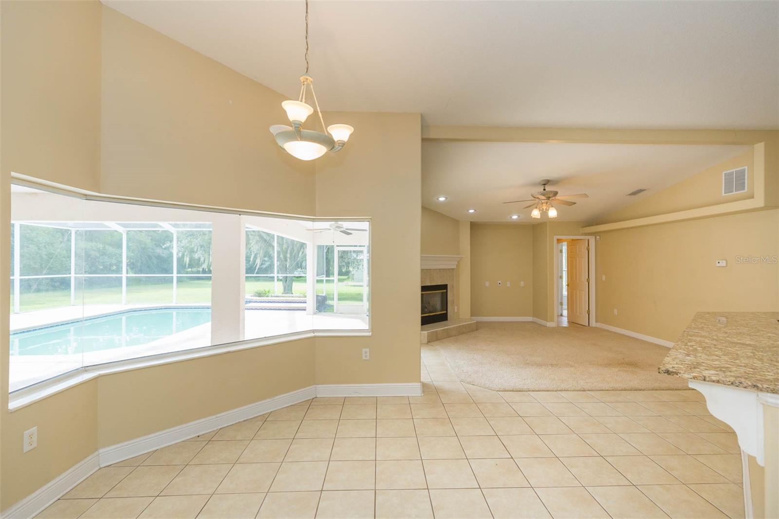 11038 HUCKELBY LN
