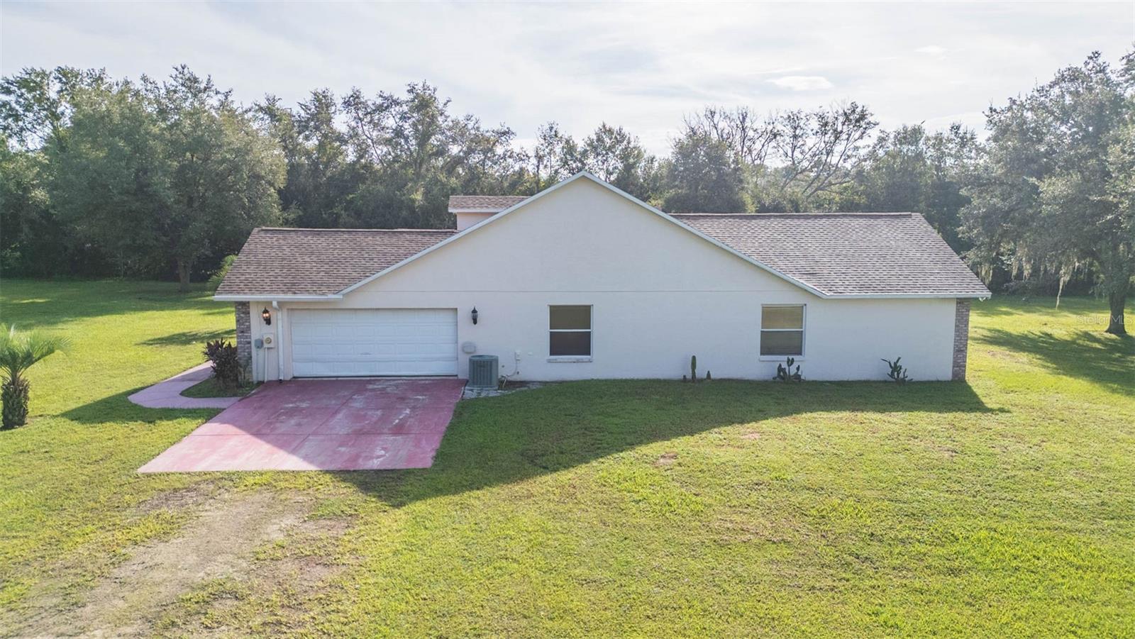 11038 HUCKELBY LN