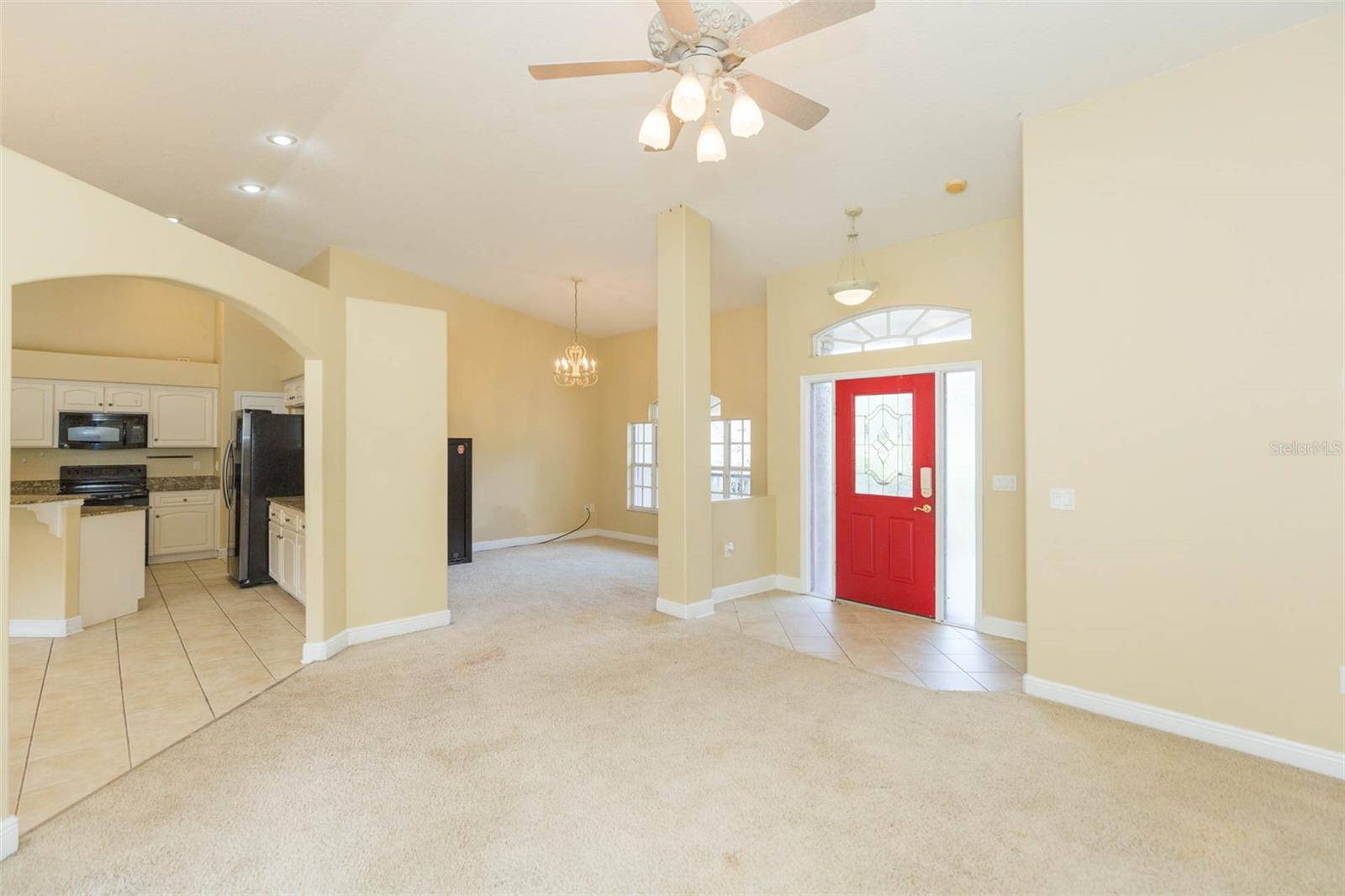 11038 HUCKELBY LN