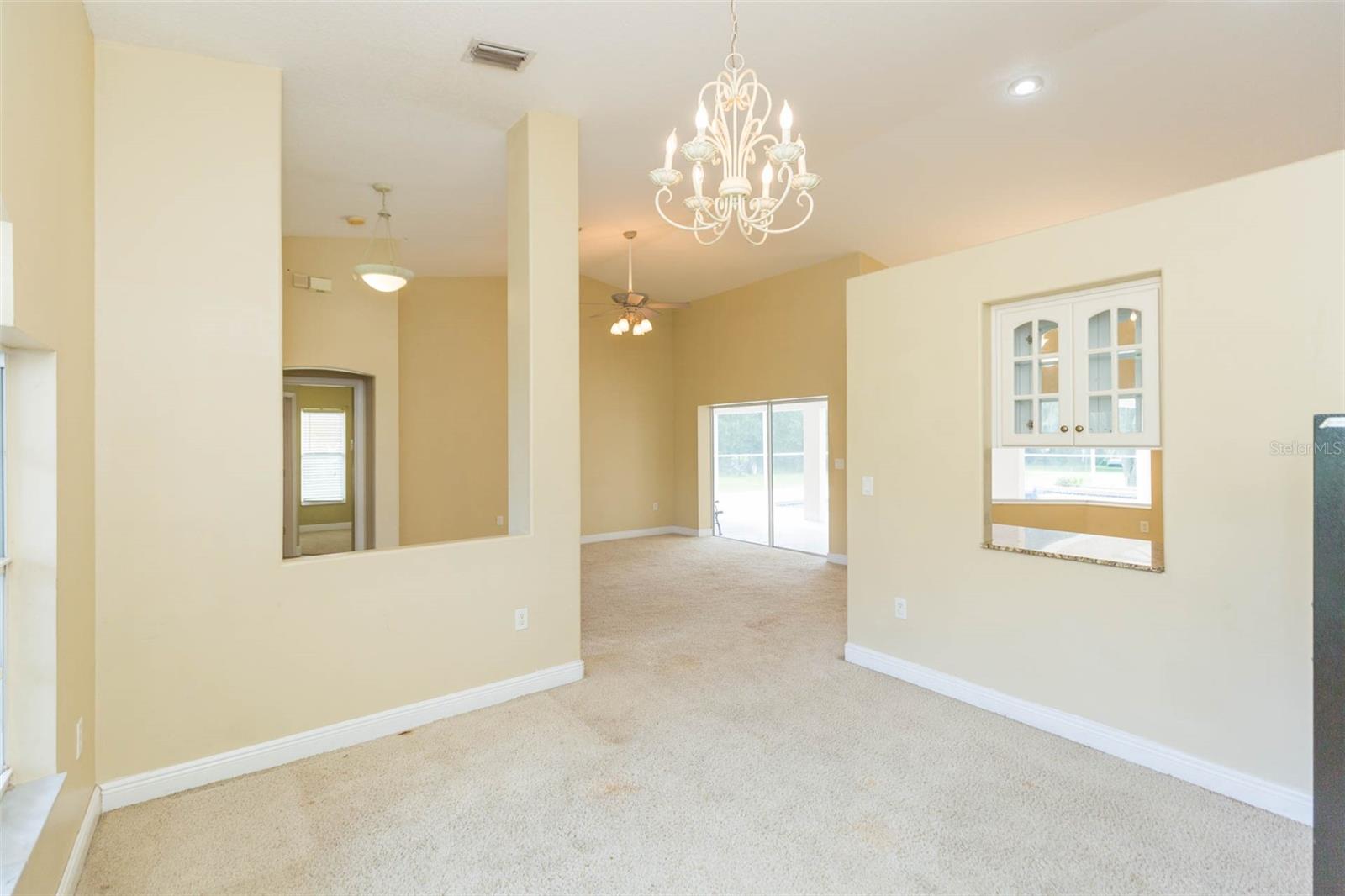 11038 HUCKELBY LN