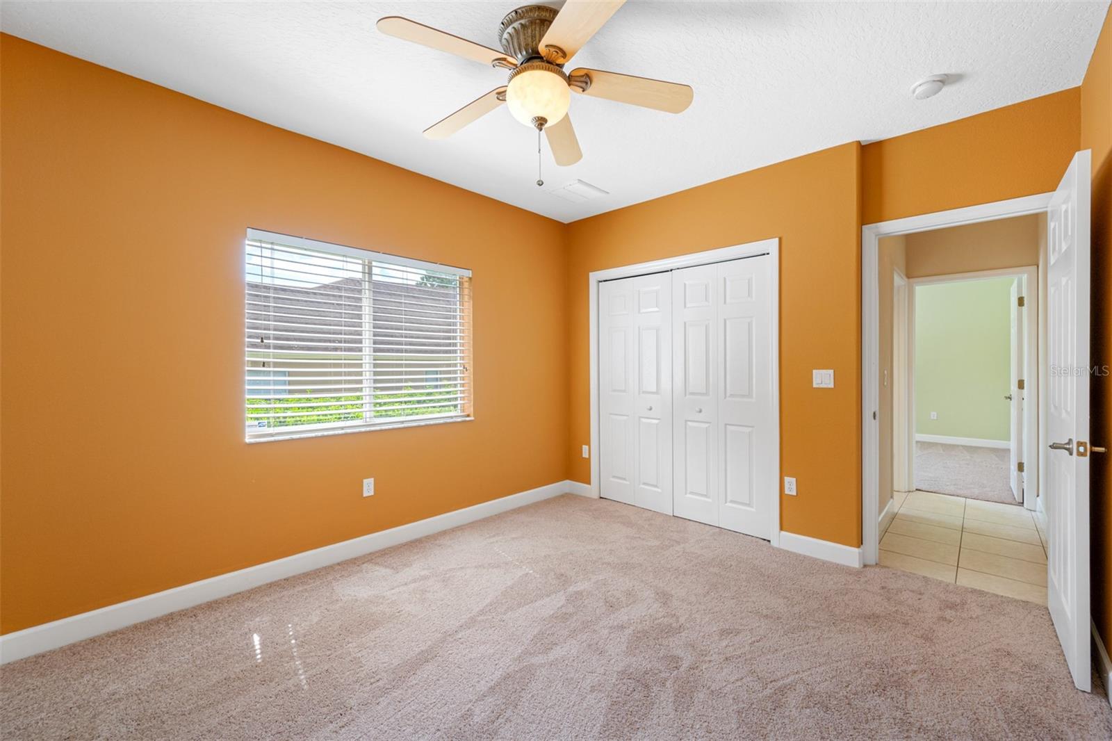 13039 THOROUGHBRED DR