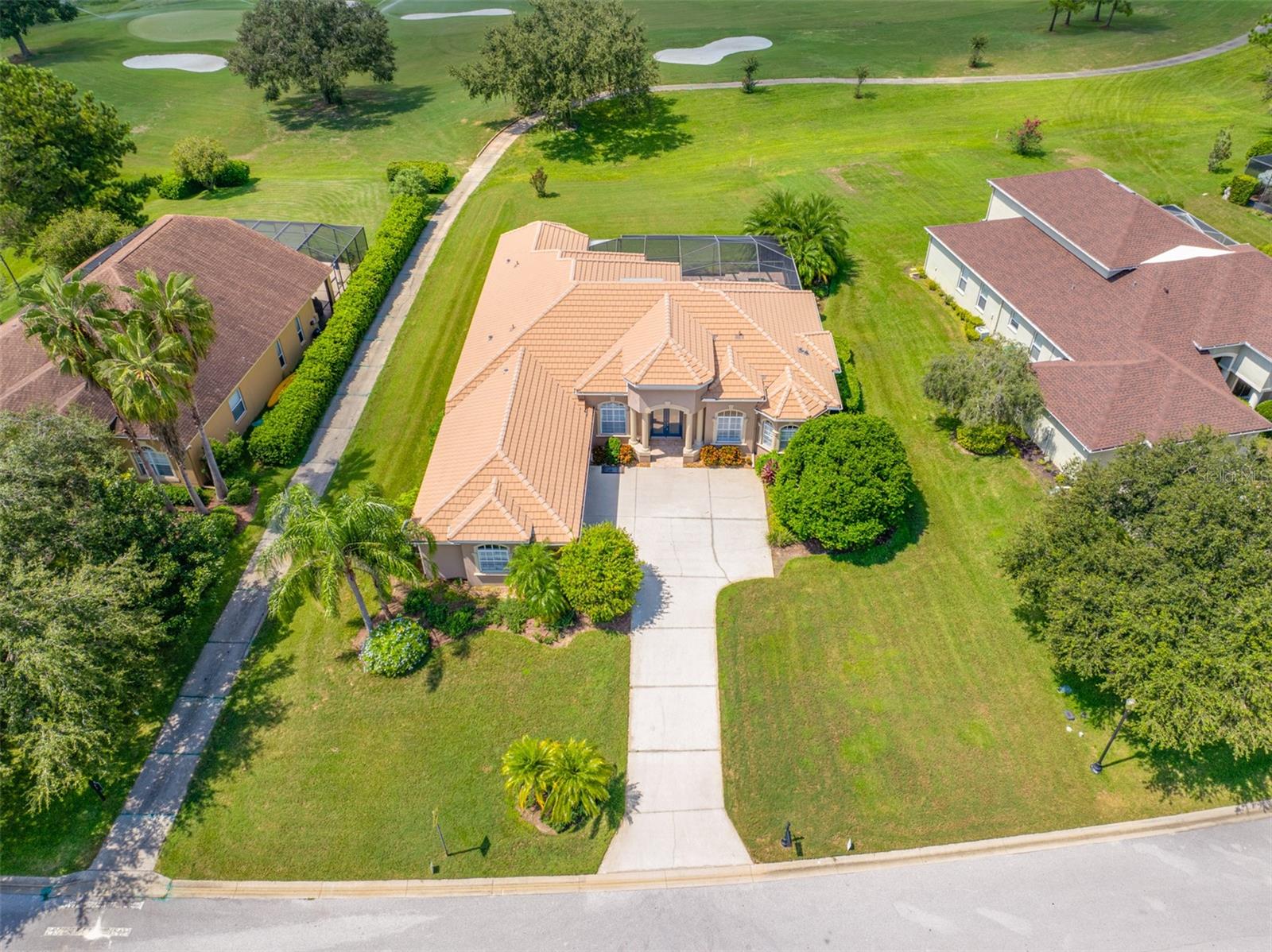 13039 THOROUGHBRED DR