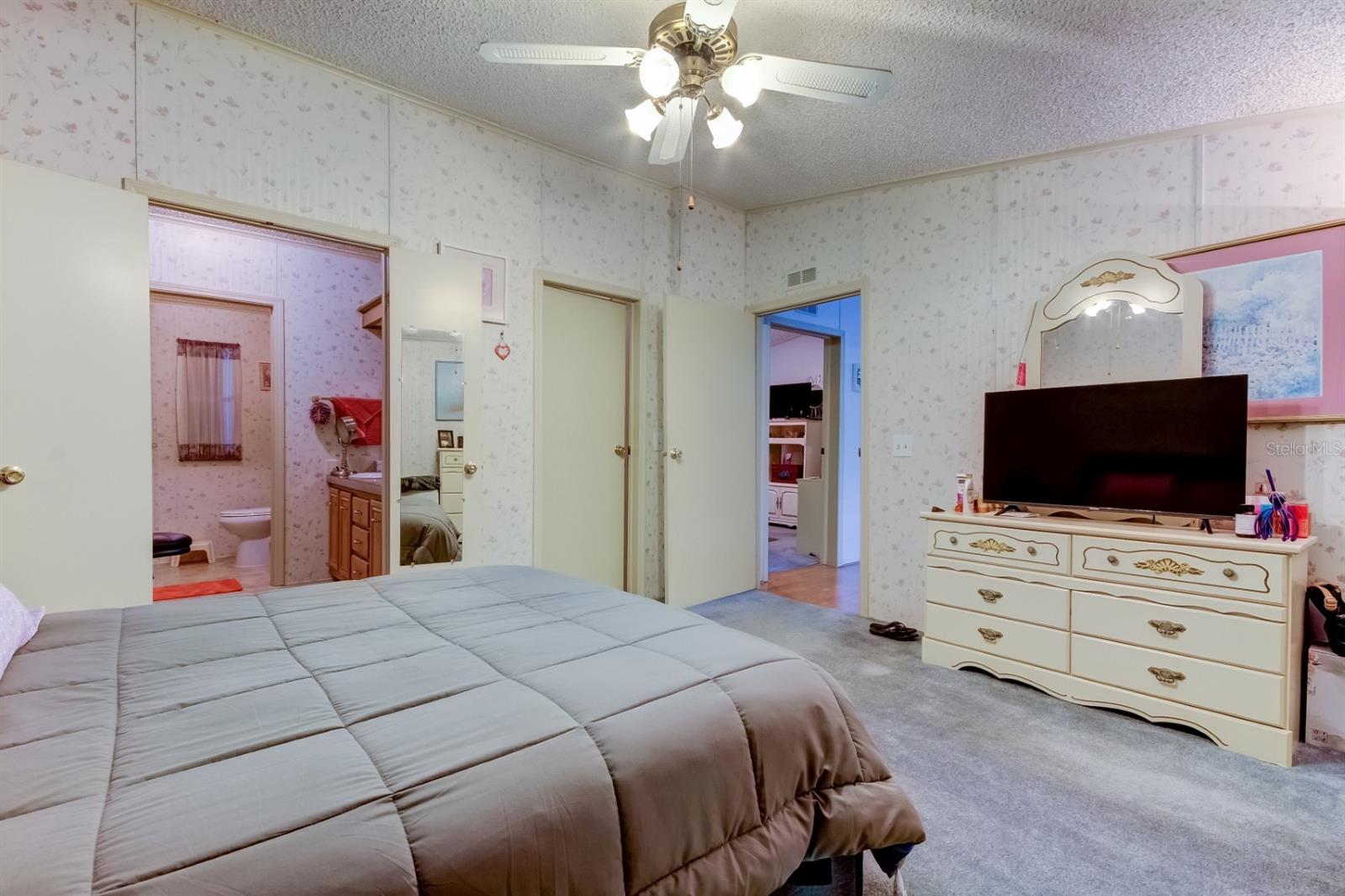 35013 MCCULLOUGHS LEAP