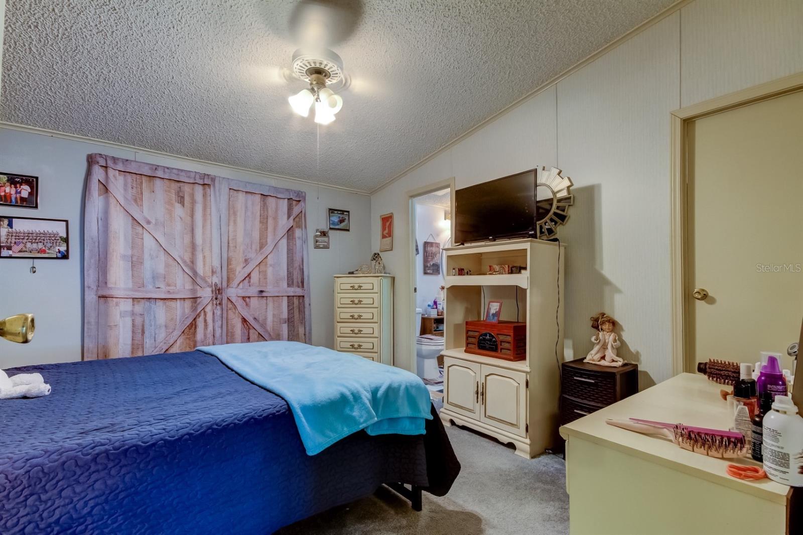 35013 MCCULLOUGHS LEAP