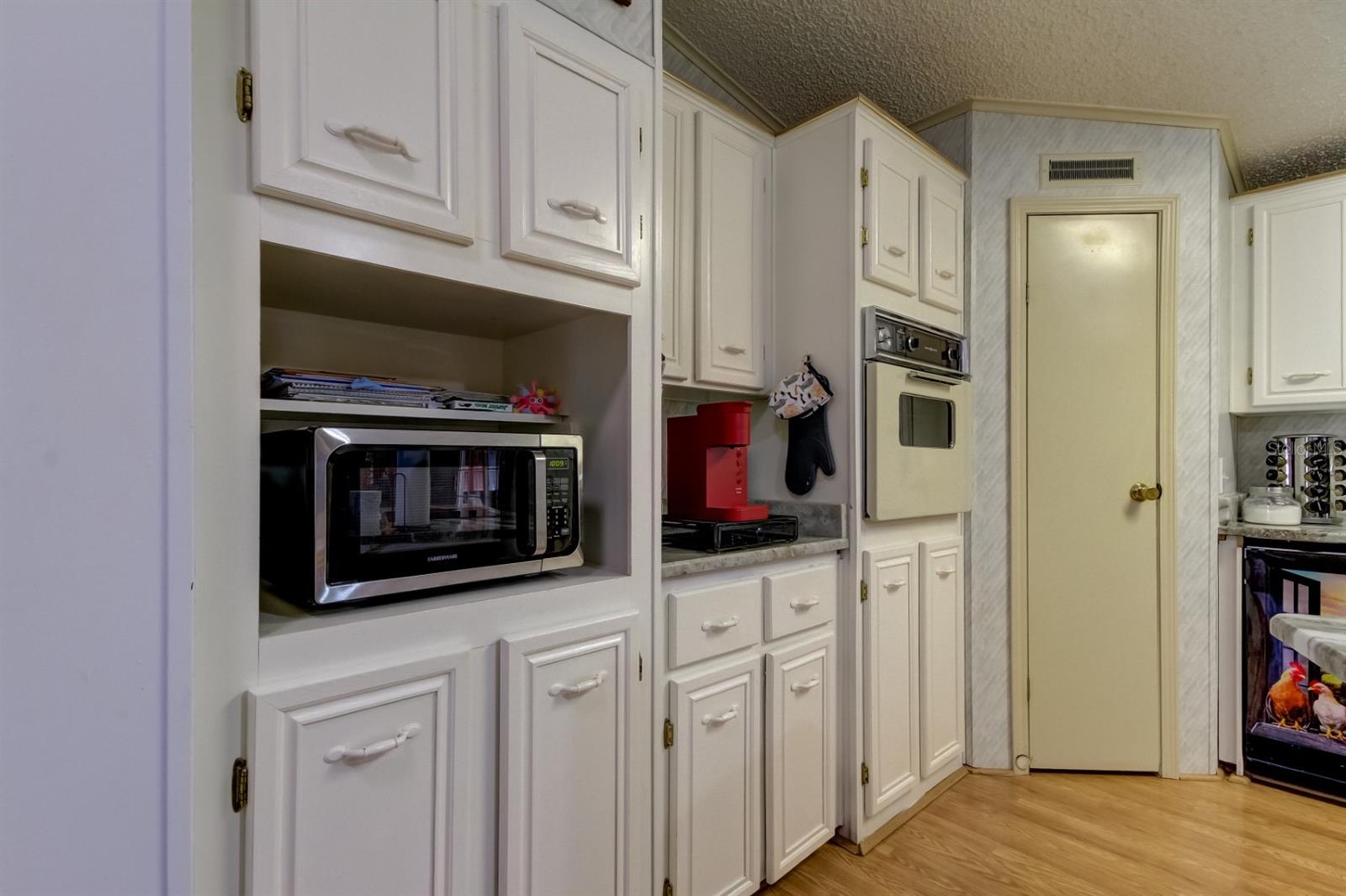 35013 MCCULLOUGHS LEAP