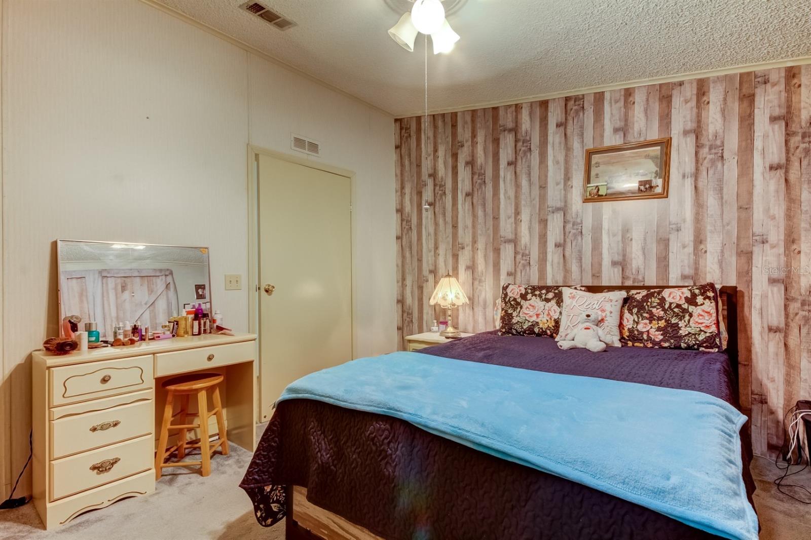 35013 MCCULLOUGHS LEAP