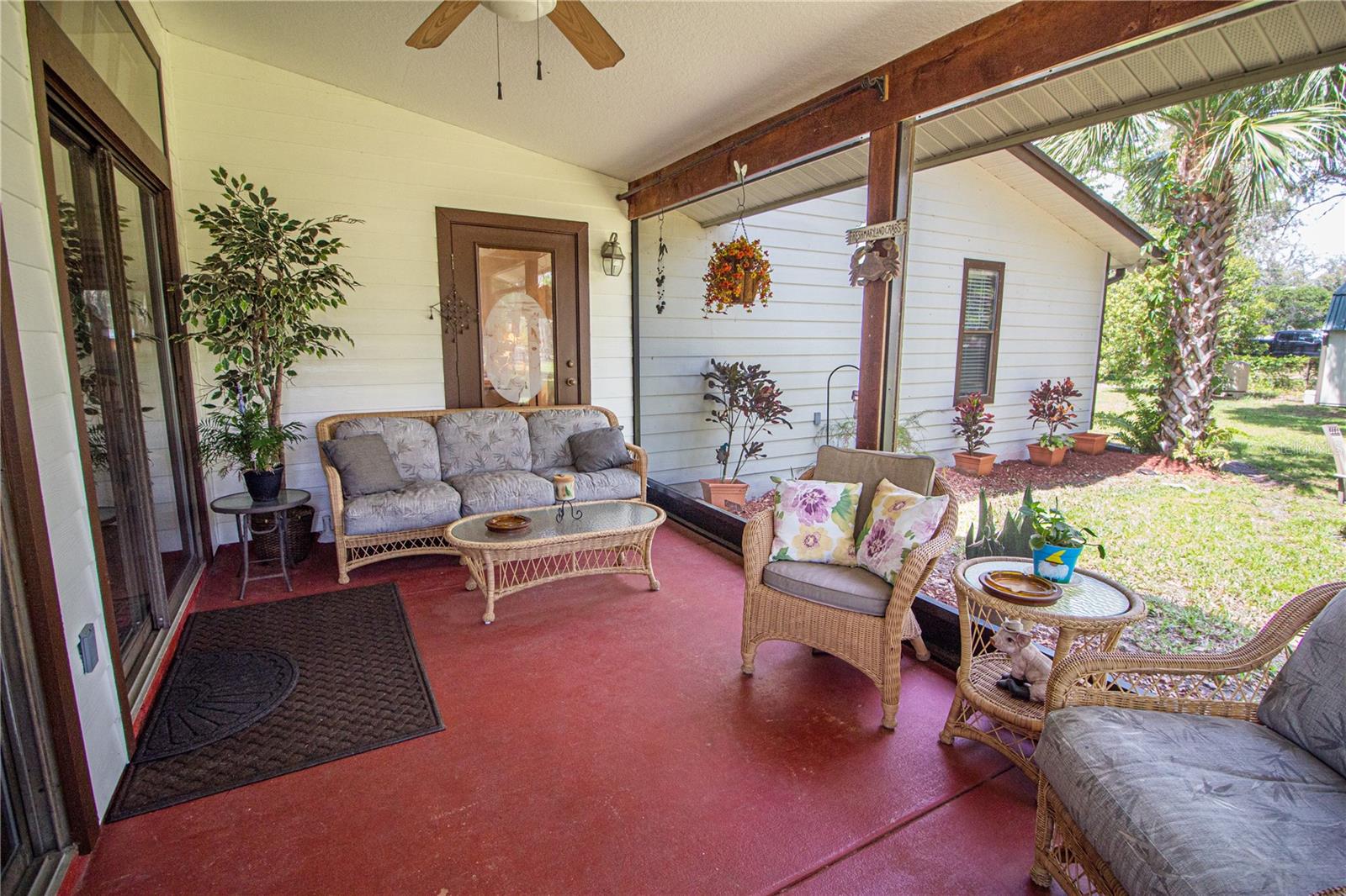 1691 RIDGE TOP DR