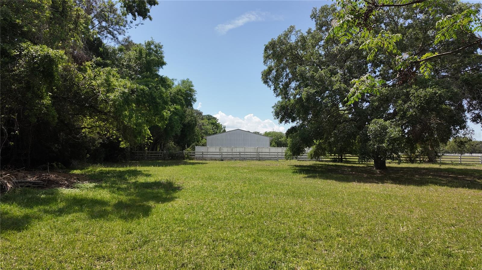 1691 RIDGE TOP DR