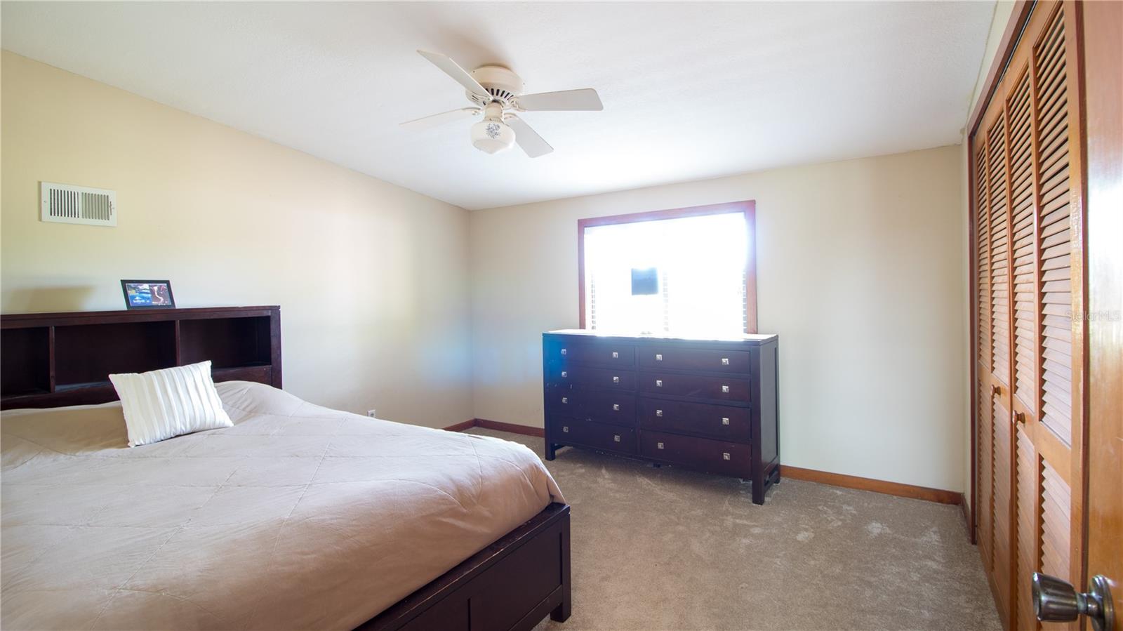 1691 RIDGE TOP DR