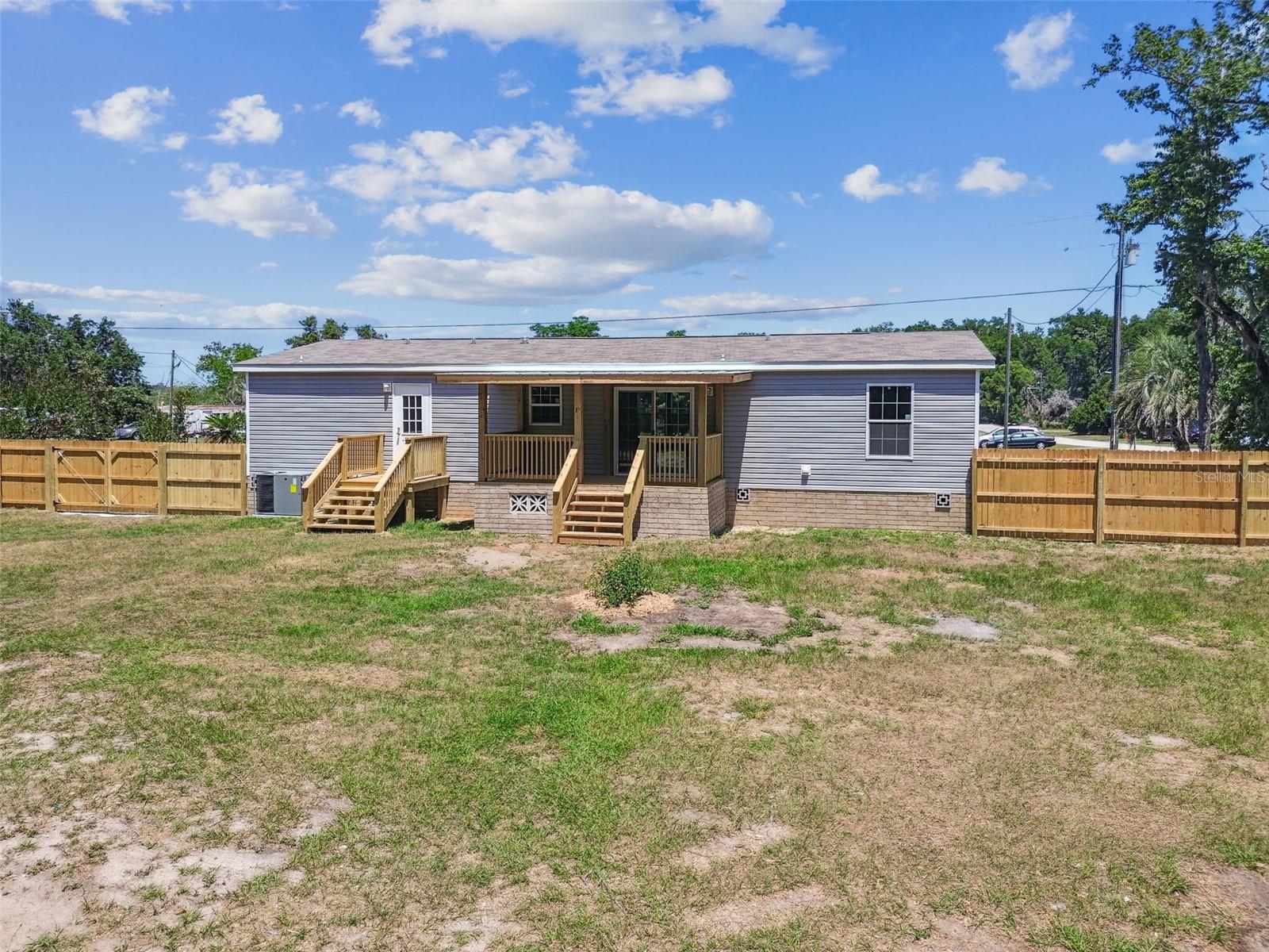 25126 HUSTON ST