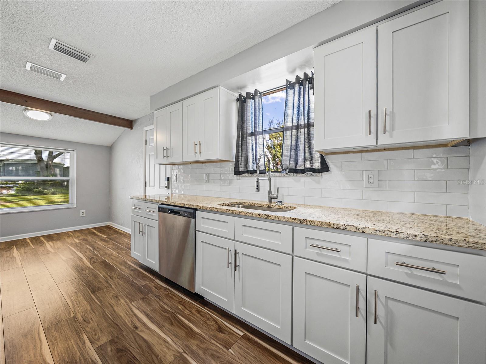 36247 SANTEELAH DR