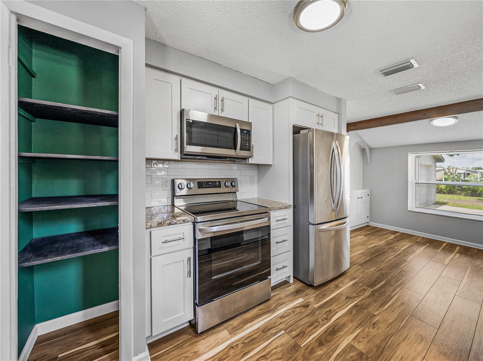 36247 SANTEELAH DR