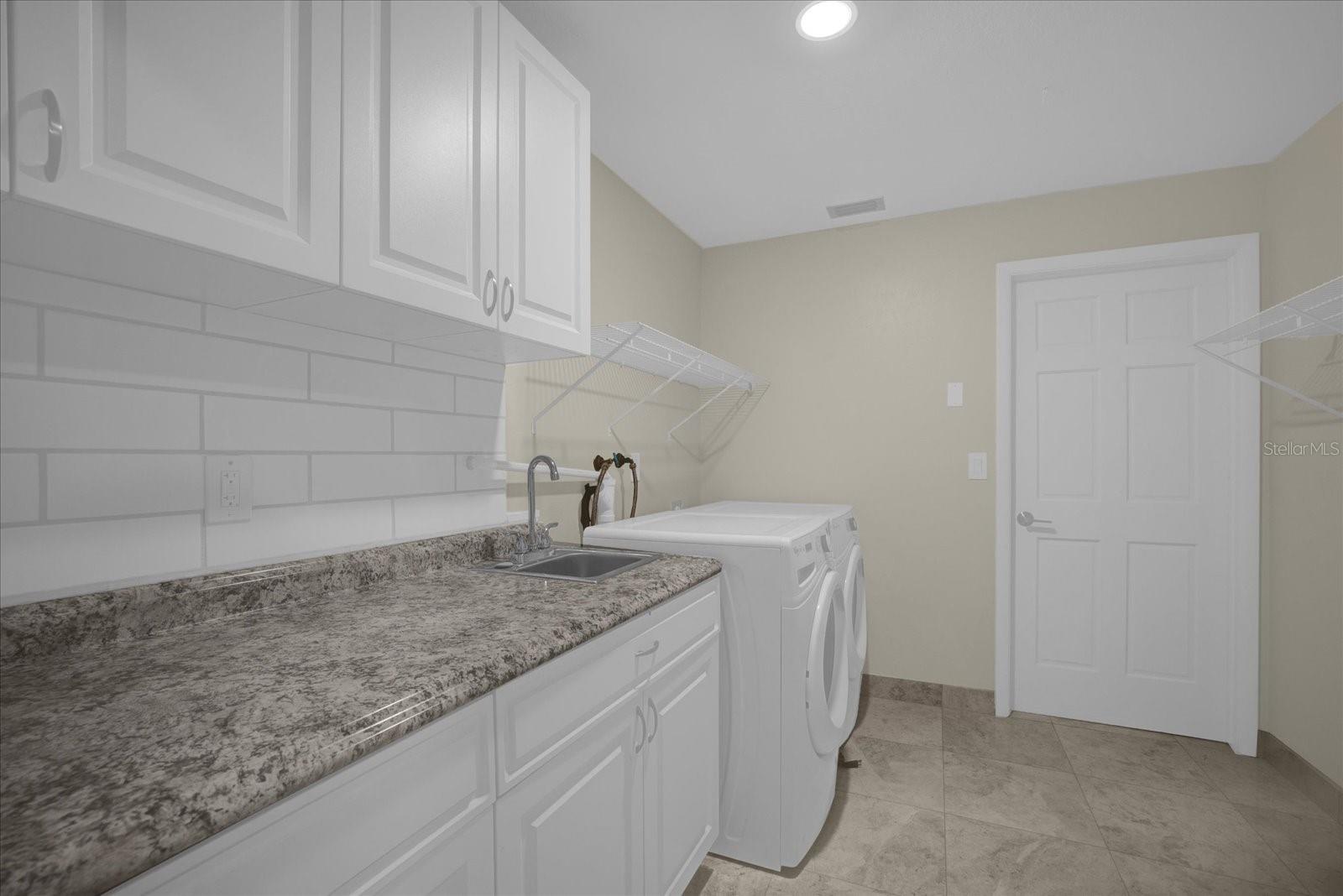 3506 SEAWAY DR