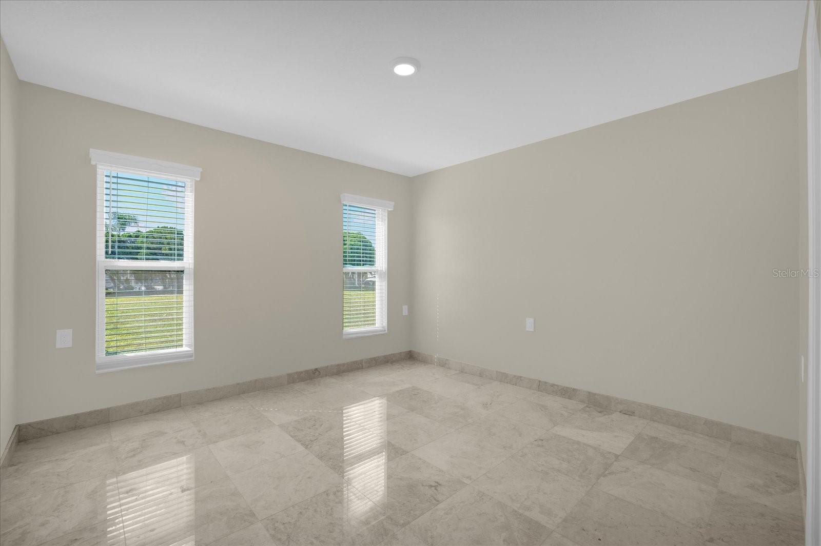 3506 SEAWAY DR