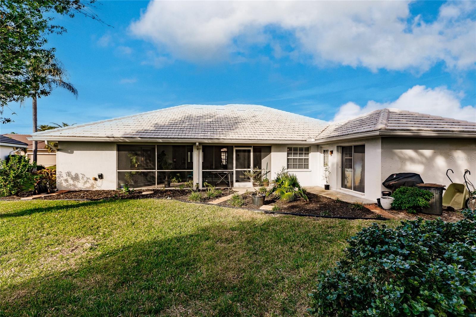 728 THISTLELAKE DR