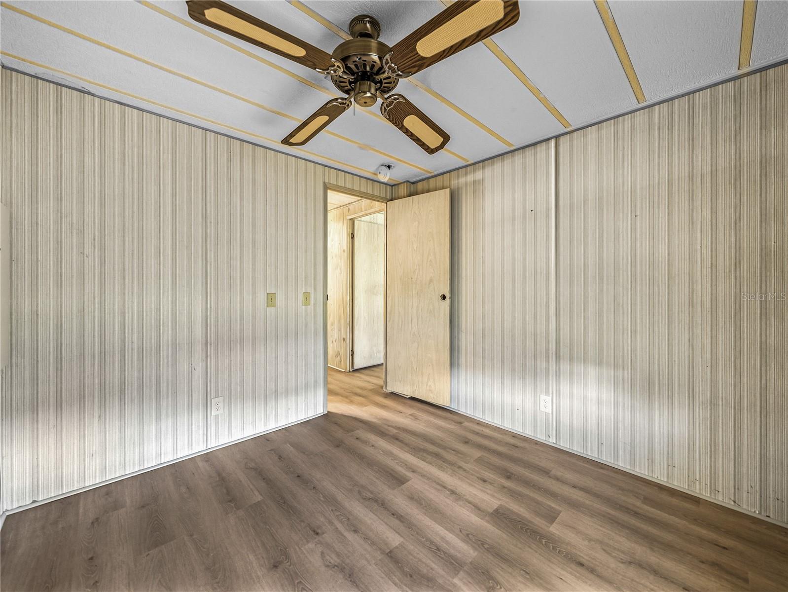 35106 MCCULLOUGHS LEAP