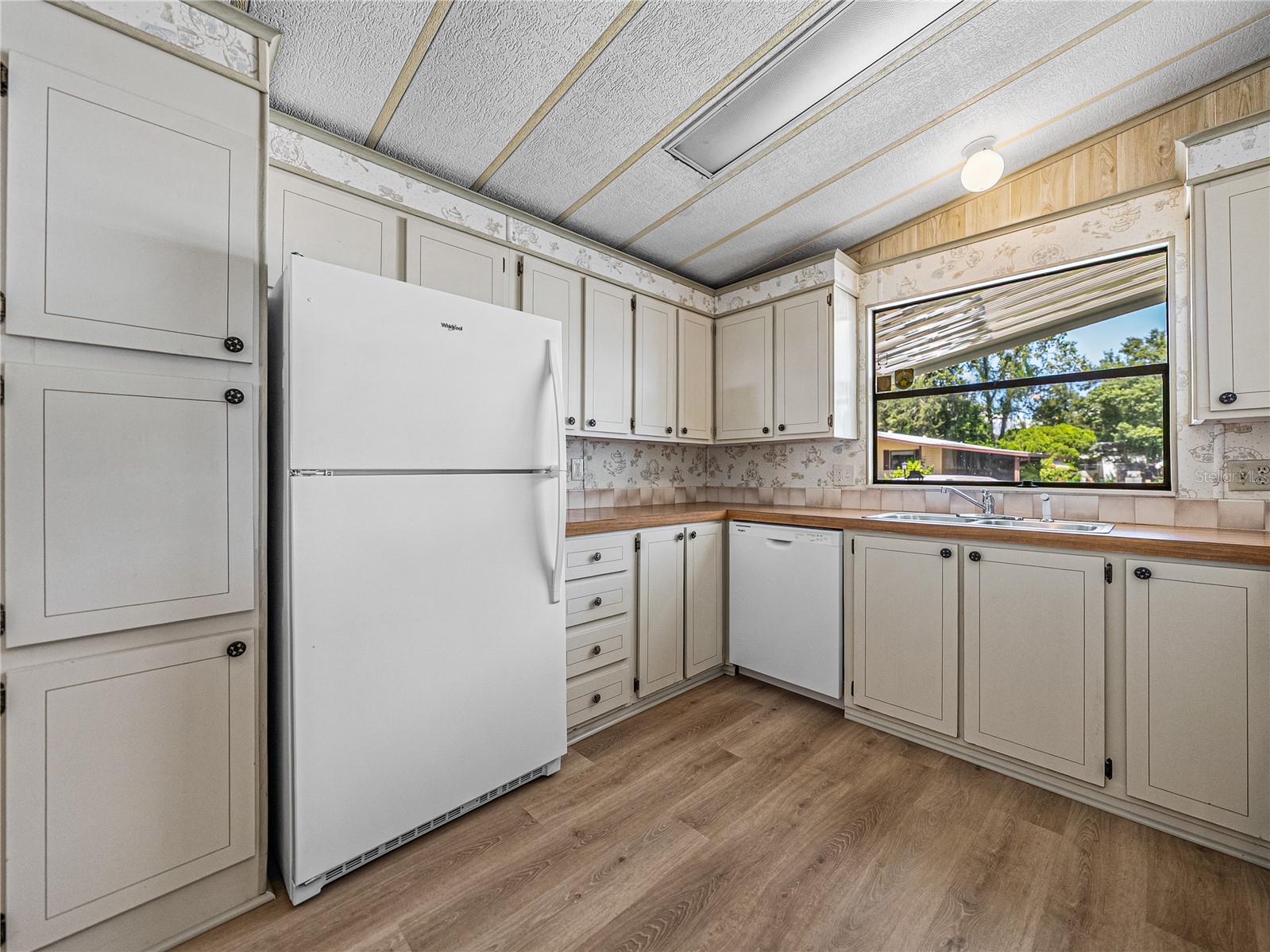 35106 MCCULLOUGHS LEAP