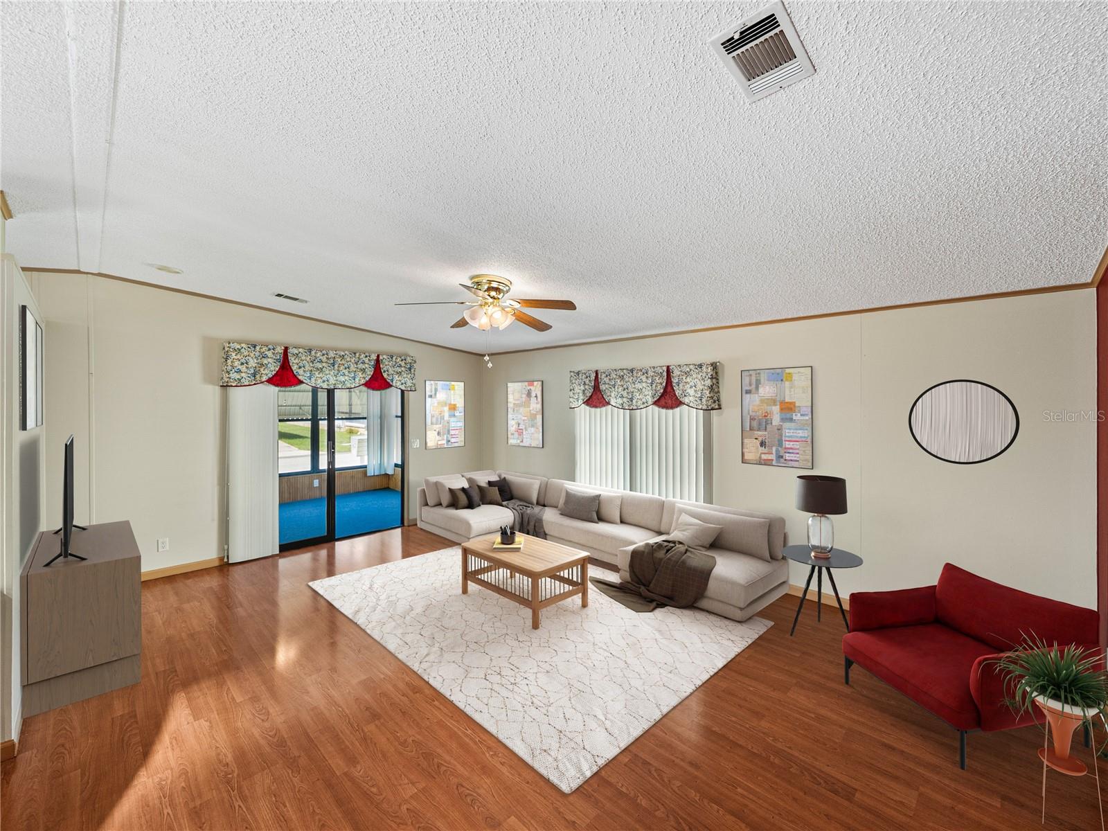 3900 CHAH DR