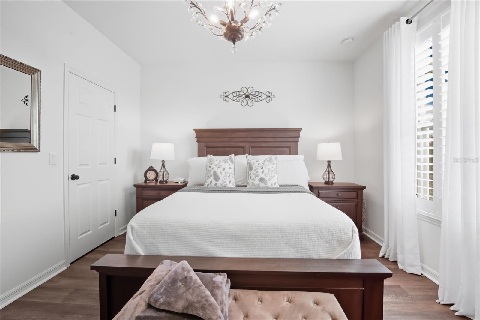 5179 AVALON PARK BLVD