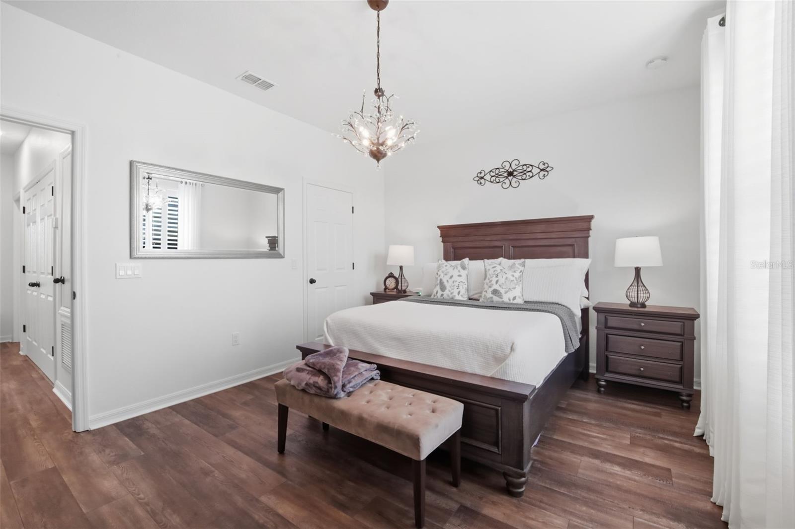 5179 AVALON PARK BLVD