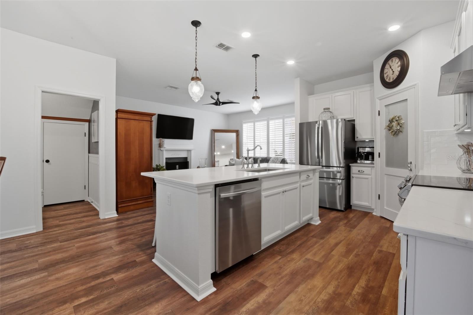 5179 AVALON PARK BLVD