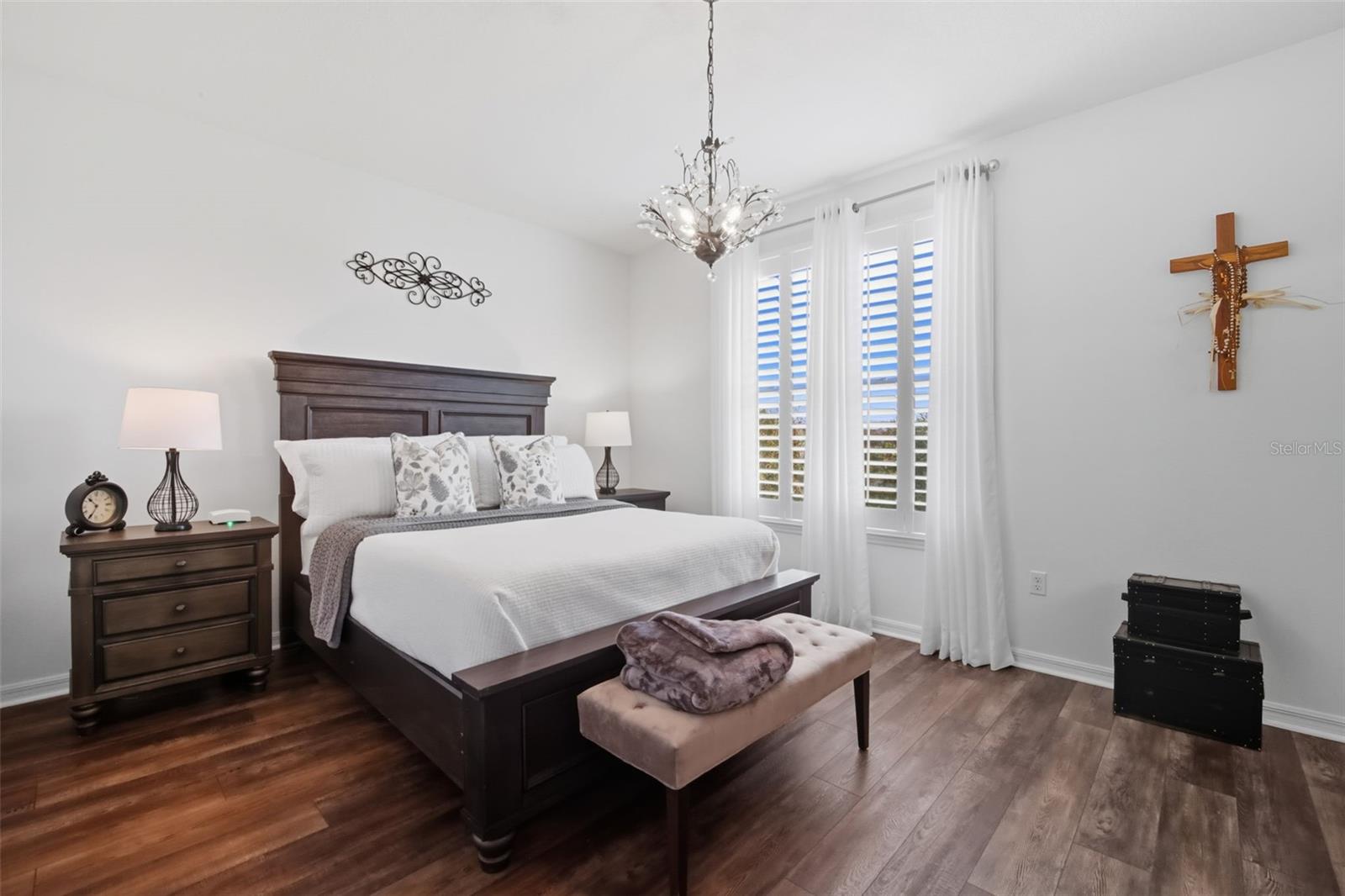 5179 AVALON PARK BLVD