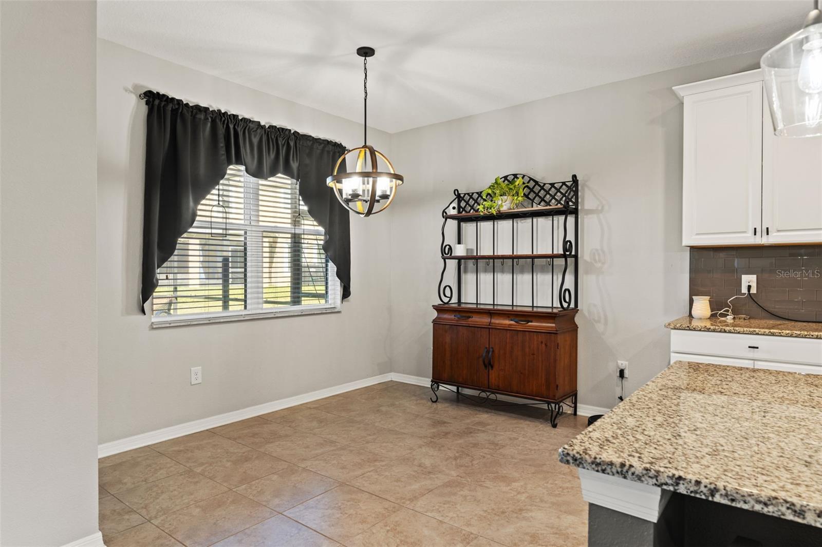 7667 SWEETER TIDE TRL