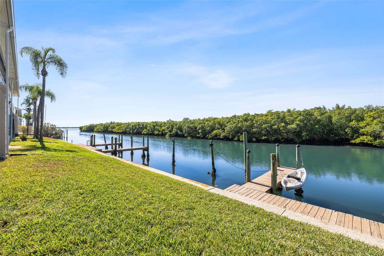 8815 BAY POINTE DR #106