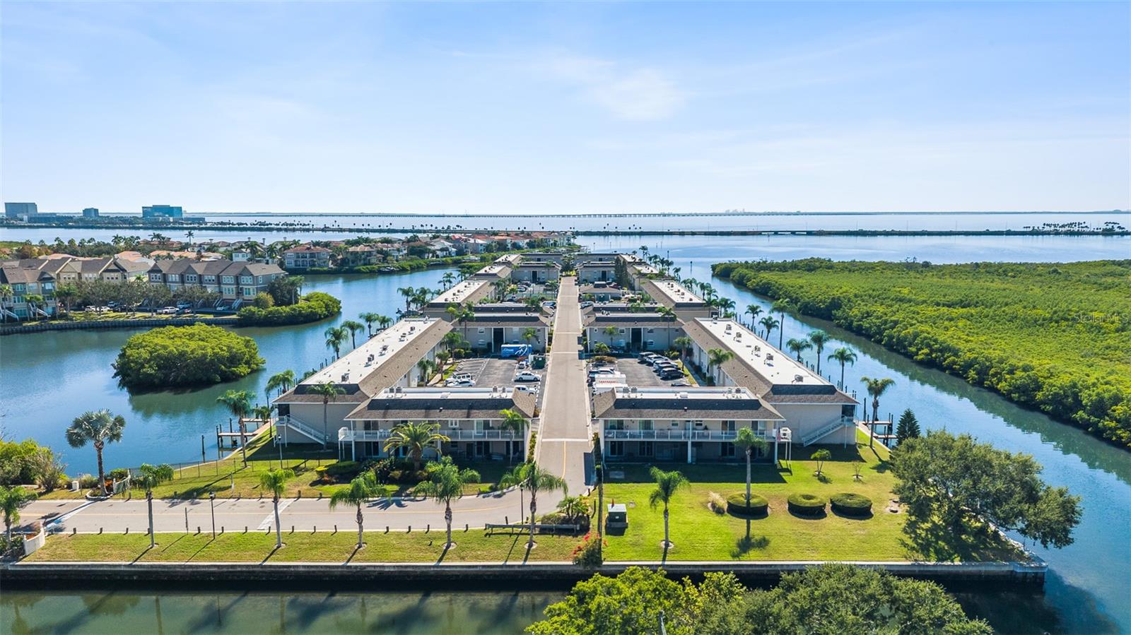 8815 BAY POINTE DR #106