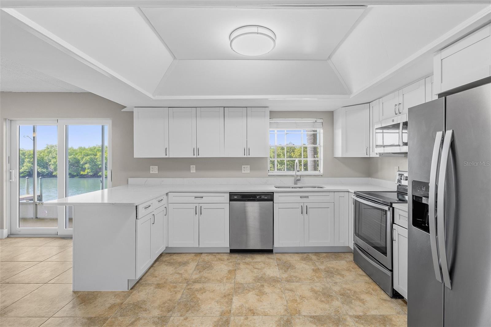 8815 BAY POINTE DR #106