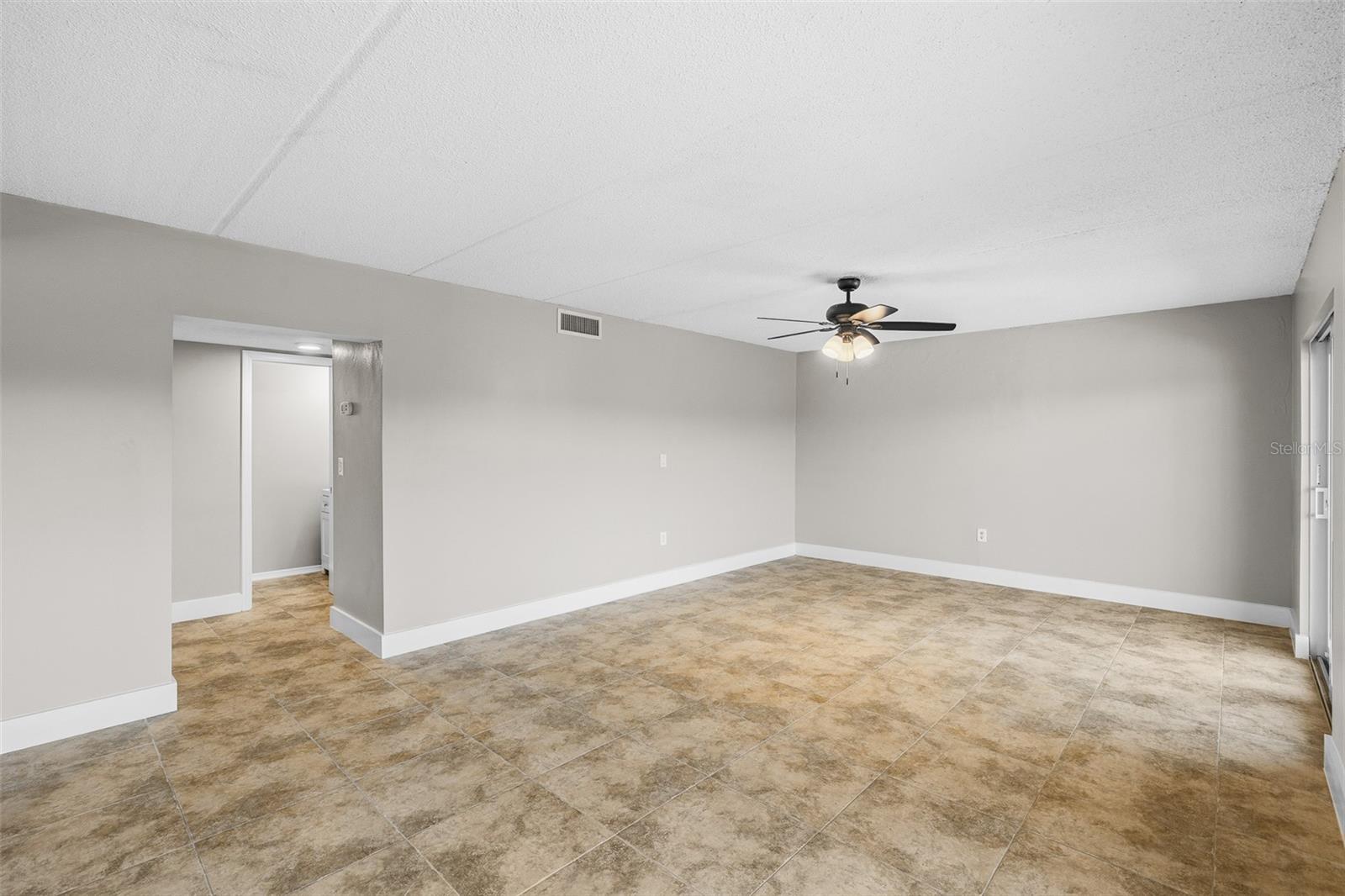 8815 BAY POINTE DR #106