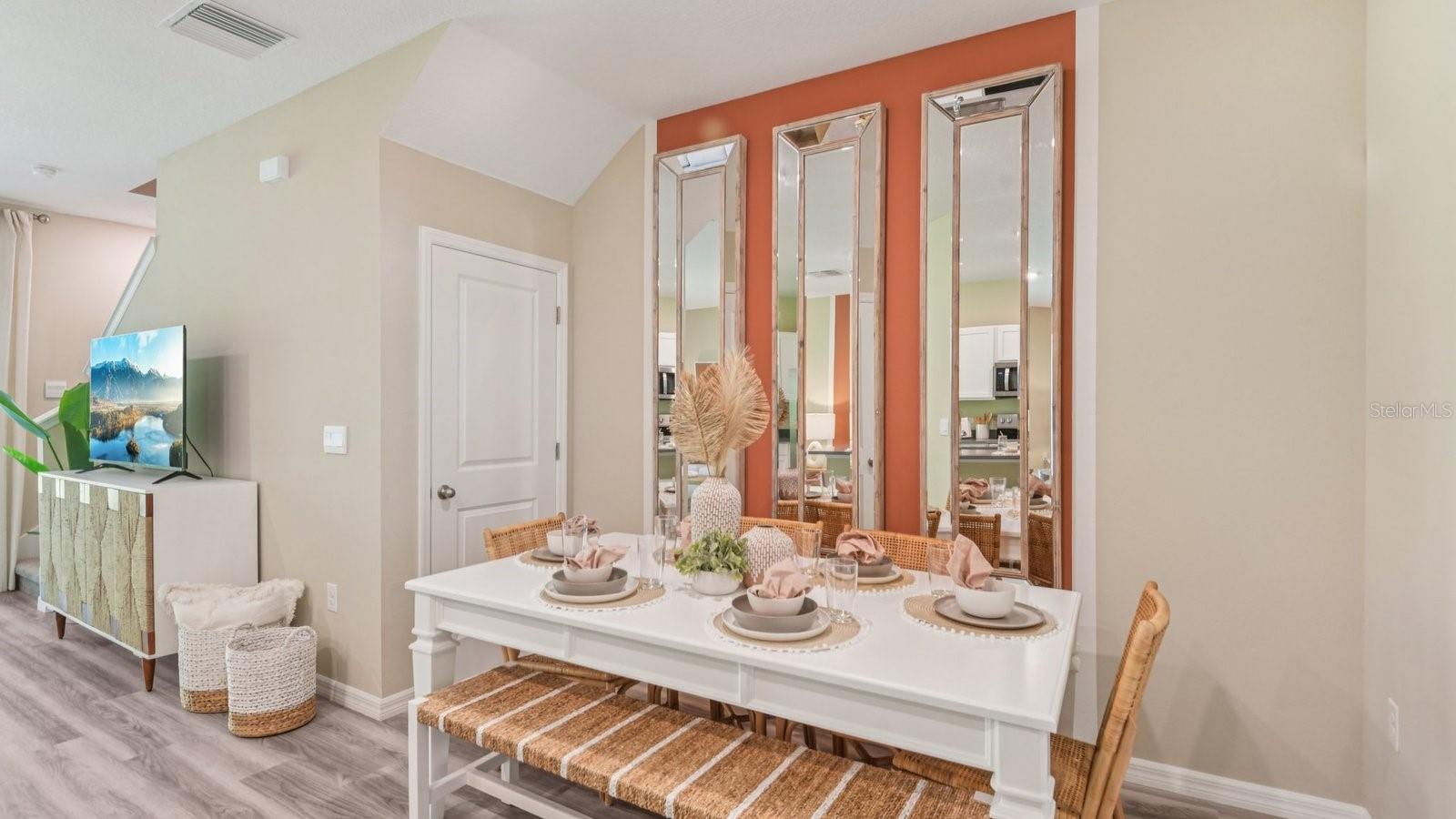 17585 SPANISH OAK LOOP