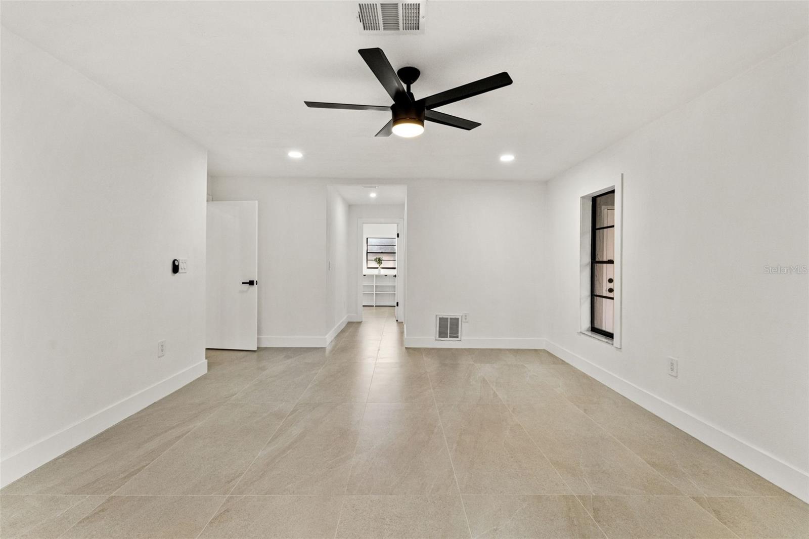 8019 RIVER COUNTRY DR