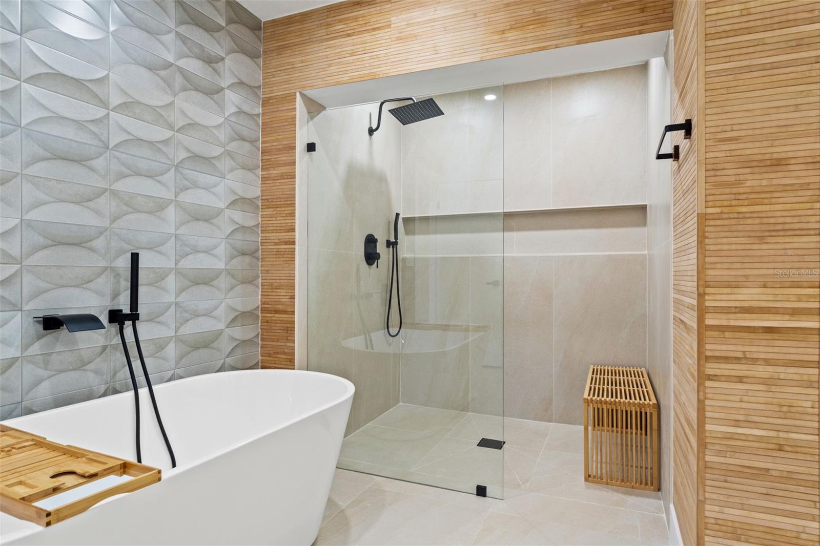 8019 RIVER COUNTRY DR