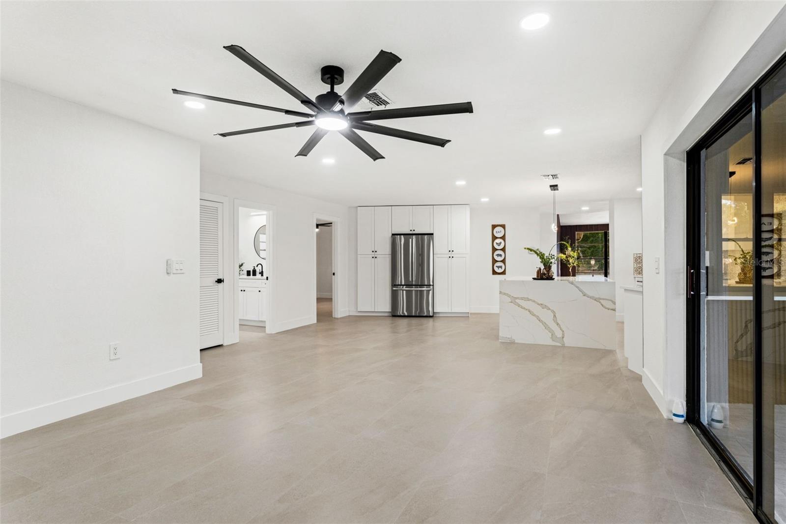 8019 RIVER COUNTRY DR