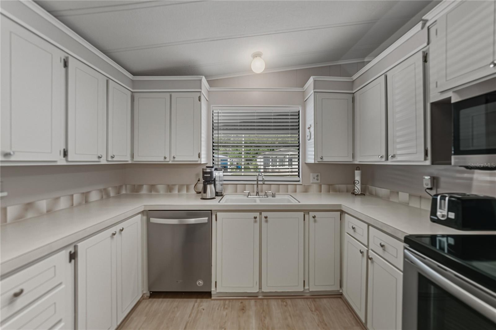 35122 MCCULLOUGHS LEAP