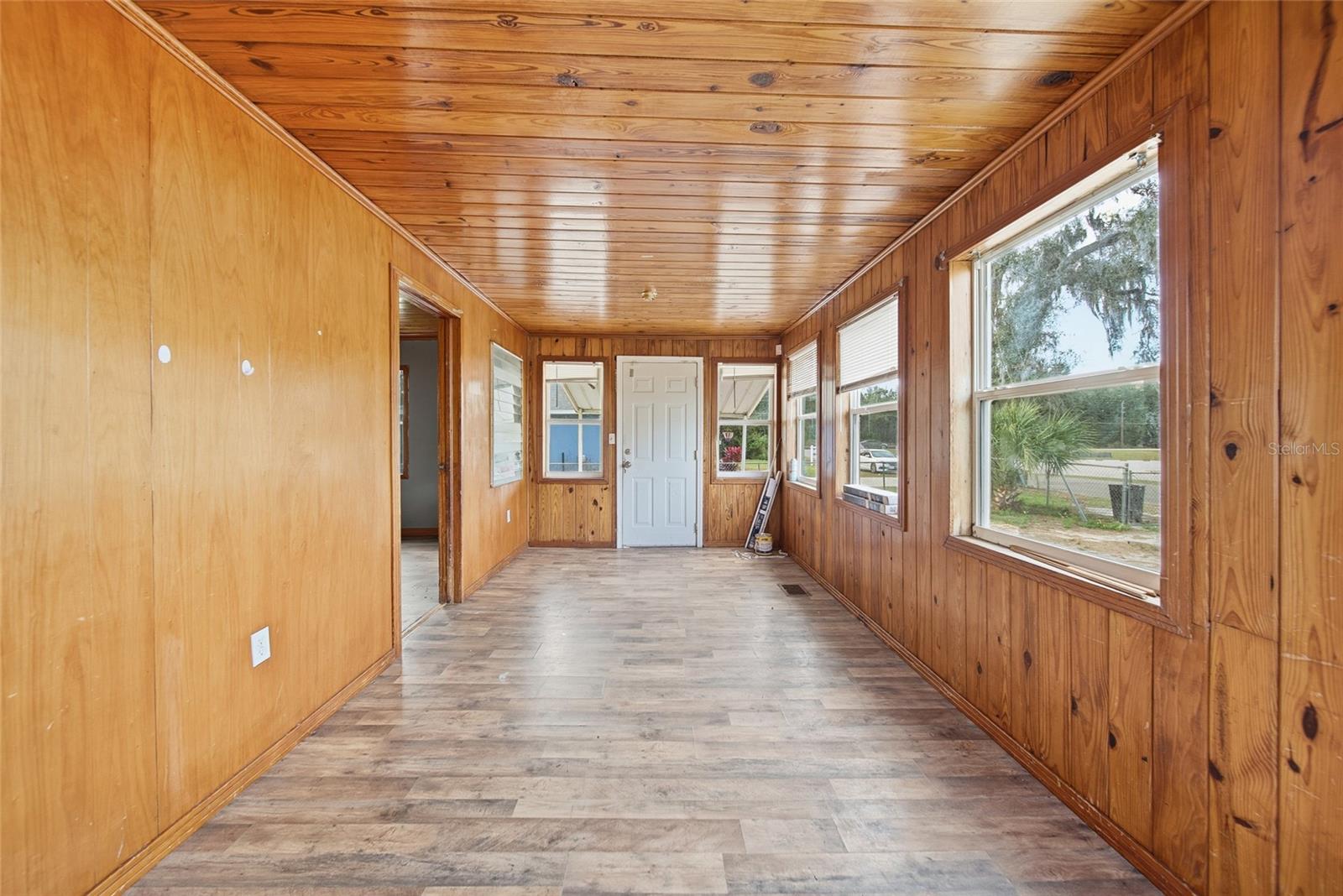 37236 POINSETTIA AVE