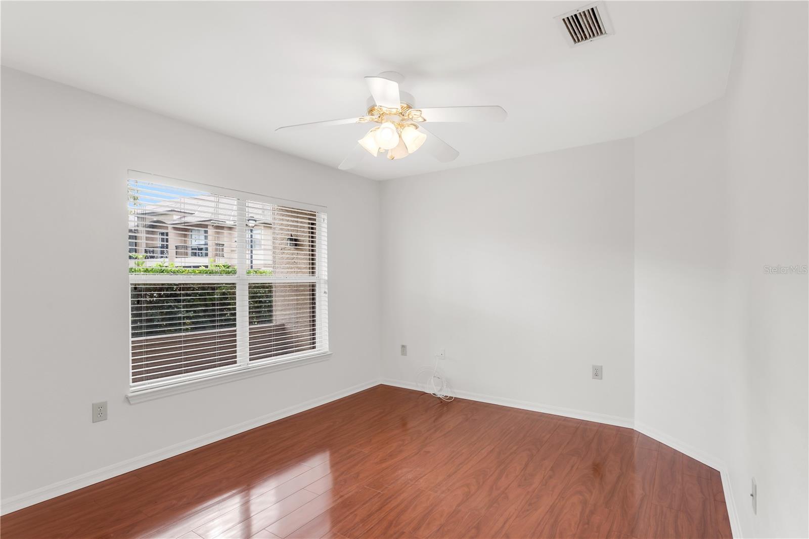 601 ARBOR LAKE LN #601