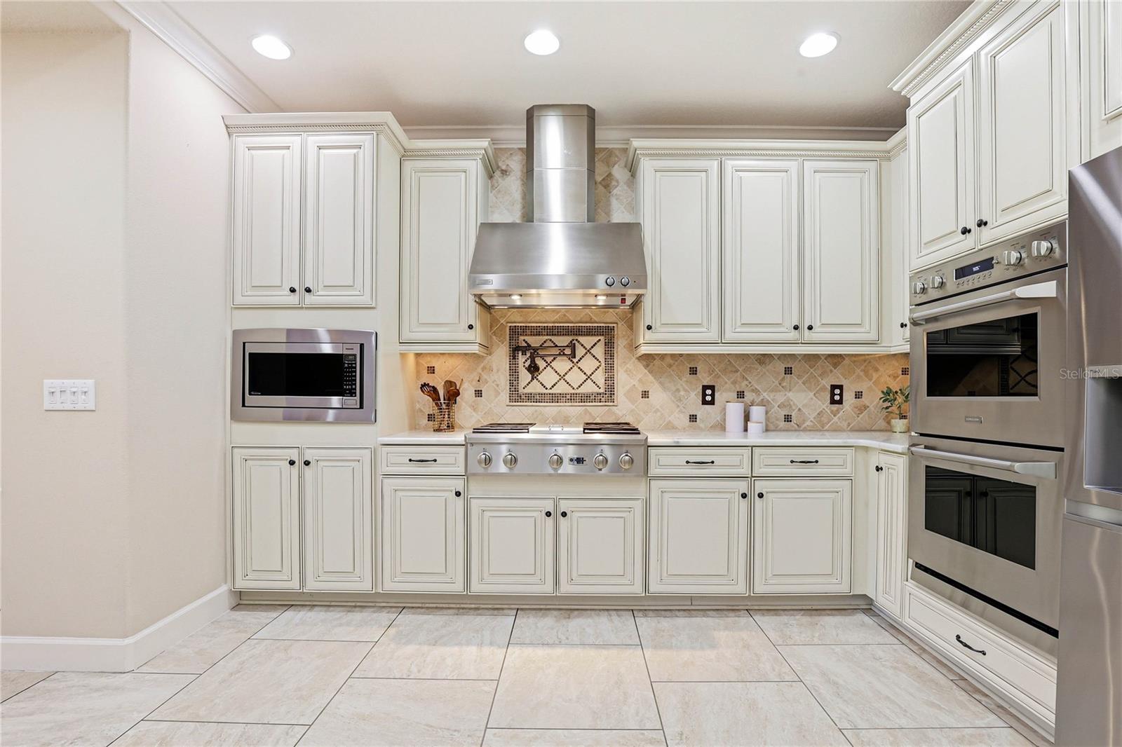 1737 VIRGINIA WILLOW DR