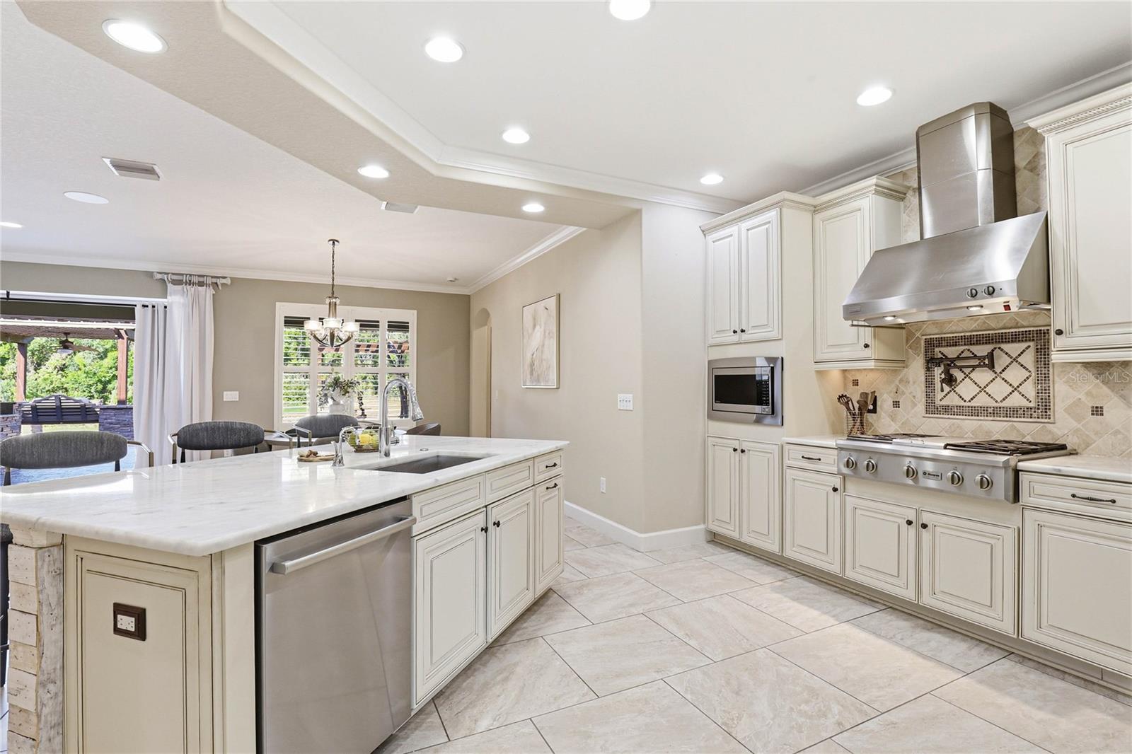 1737 VIRGINIA WILLOW DR