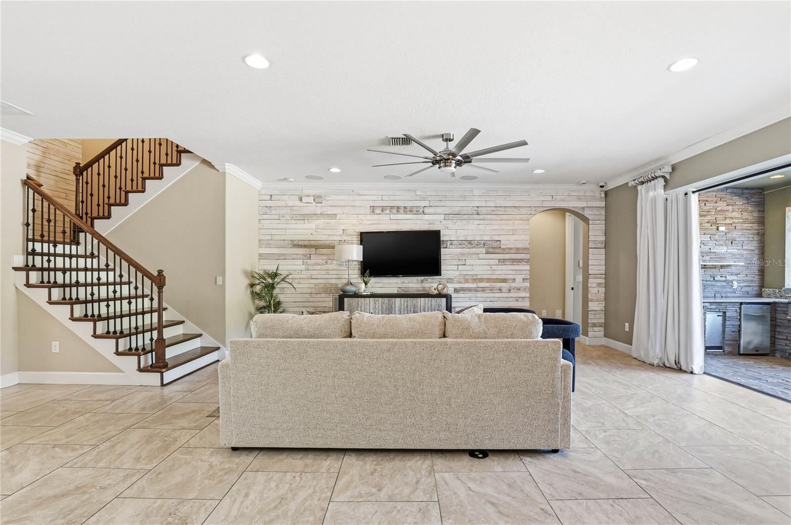 1737 VIRGINIA WILLOW DR