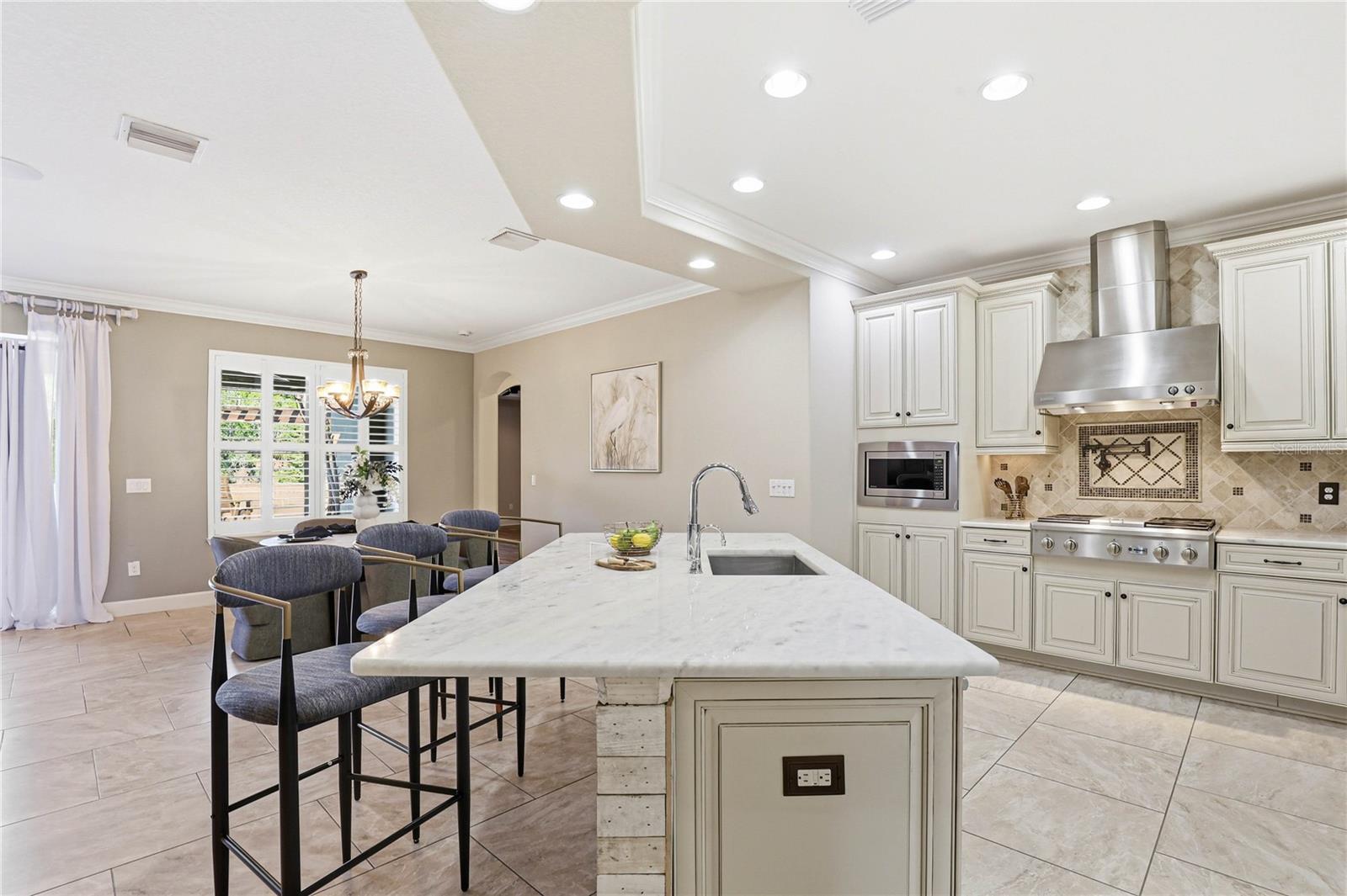 1737 VIRGINIA WILLOW DR