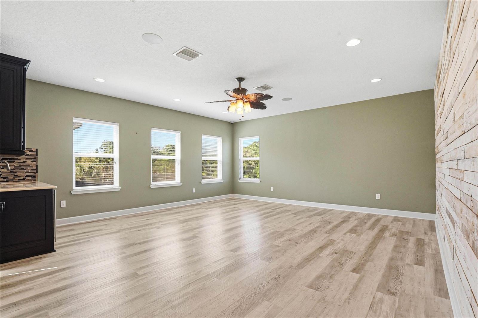 1737 VIRGINIA WILLOW DR